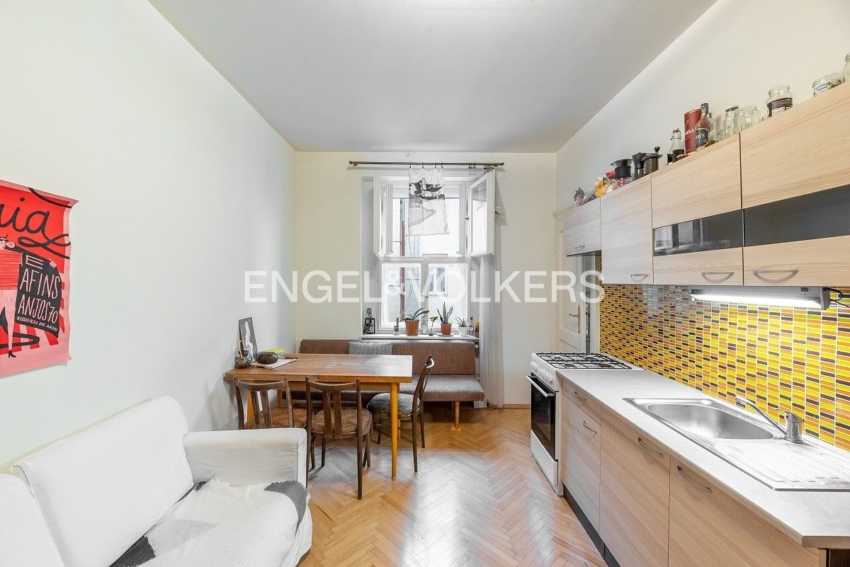 2+1, Anglická, Praha, 75 m²