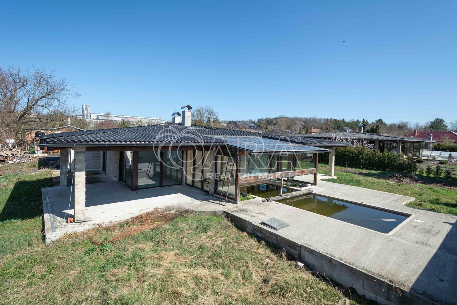 Ostatní, Strážnická, Mělník, 264 m²