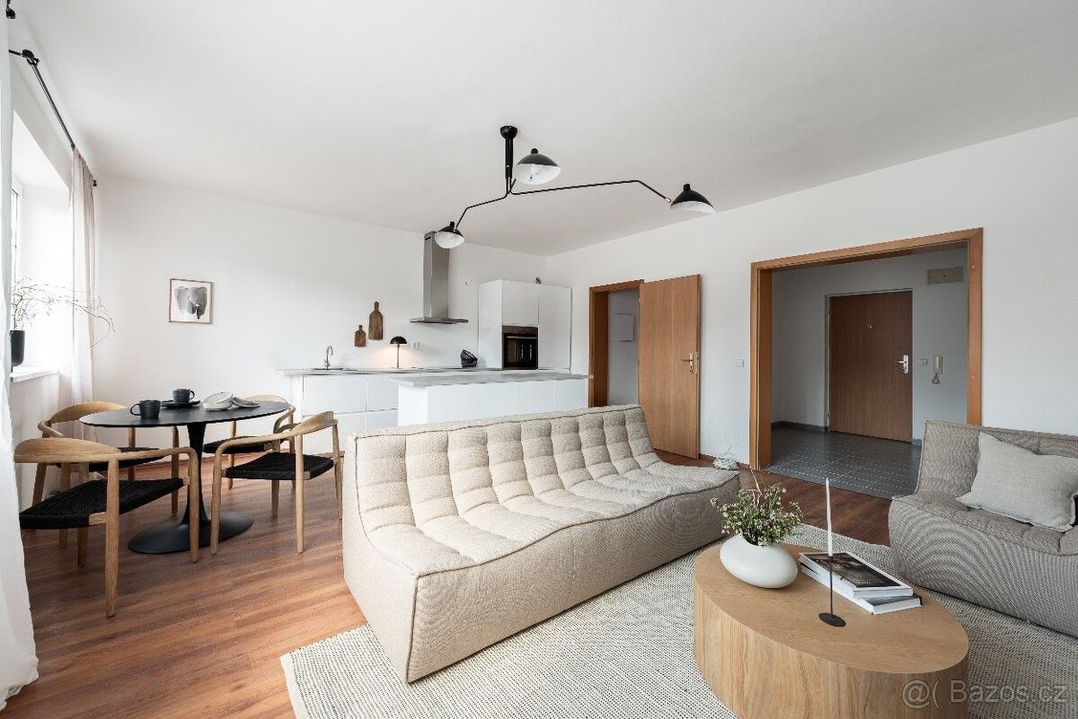 2+kk, Praha, 180 00, 62 m²
