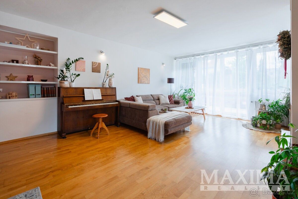 Prodej byt 5+kk - Praha, 100 00, 193 m²