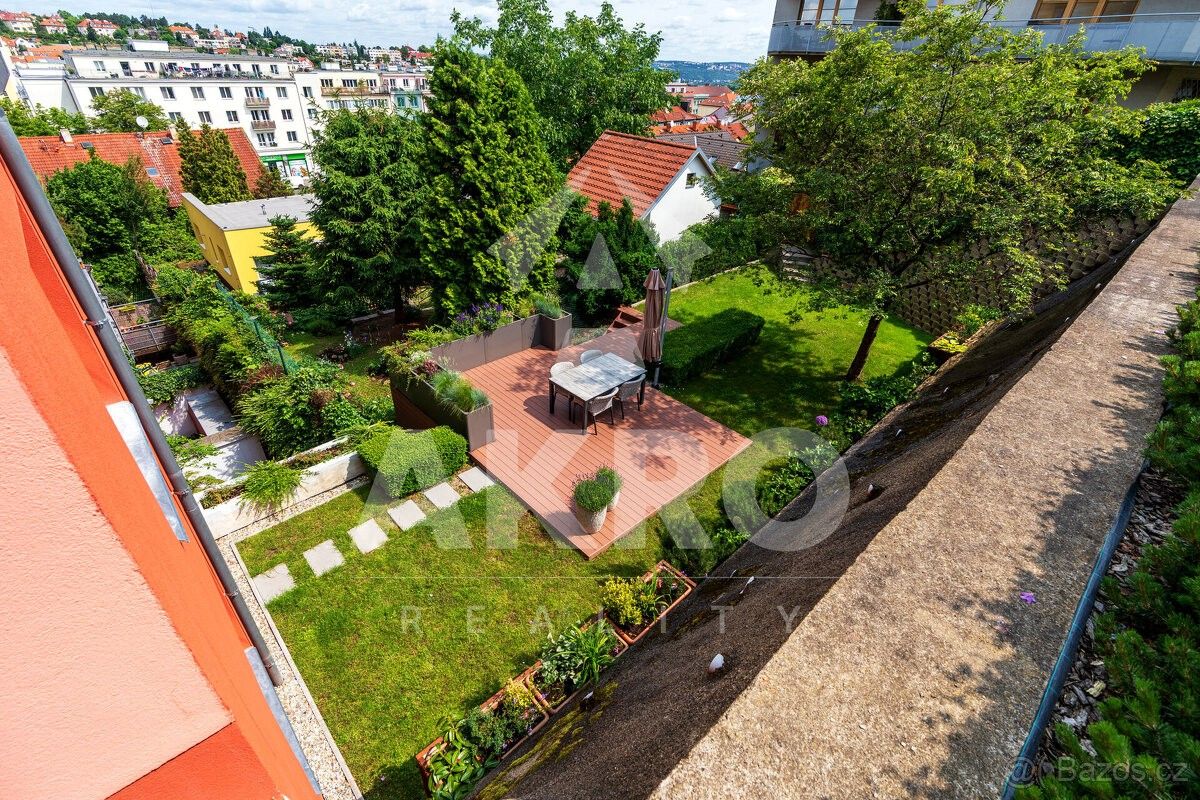 3+kk, Praha, 169 00, 97 m²