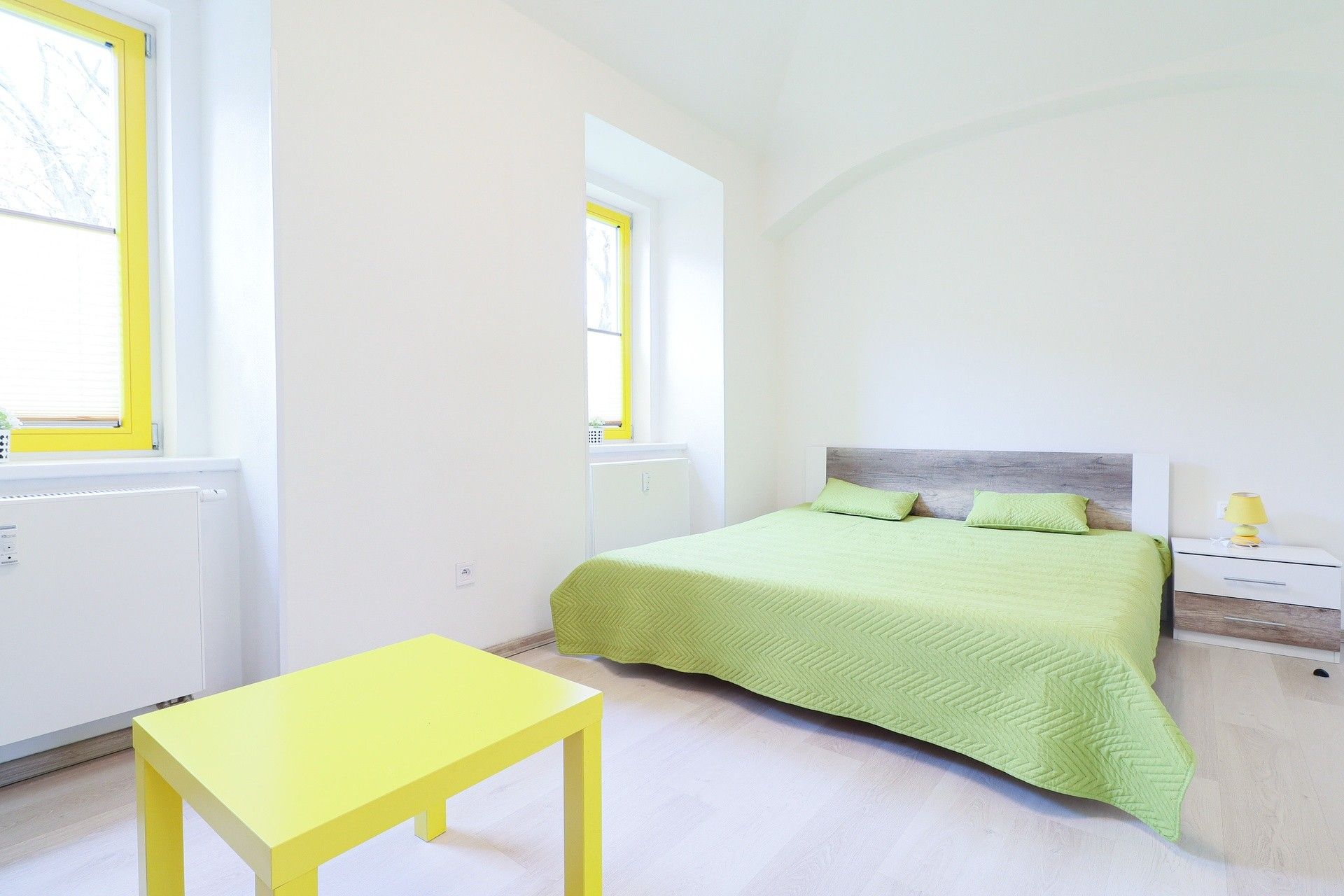 2+kk, Zenklova, Praha, 37 m²
