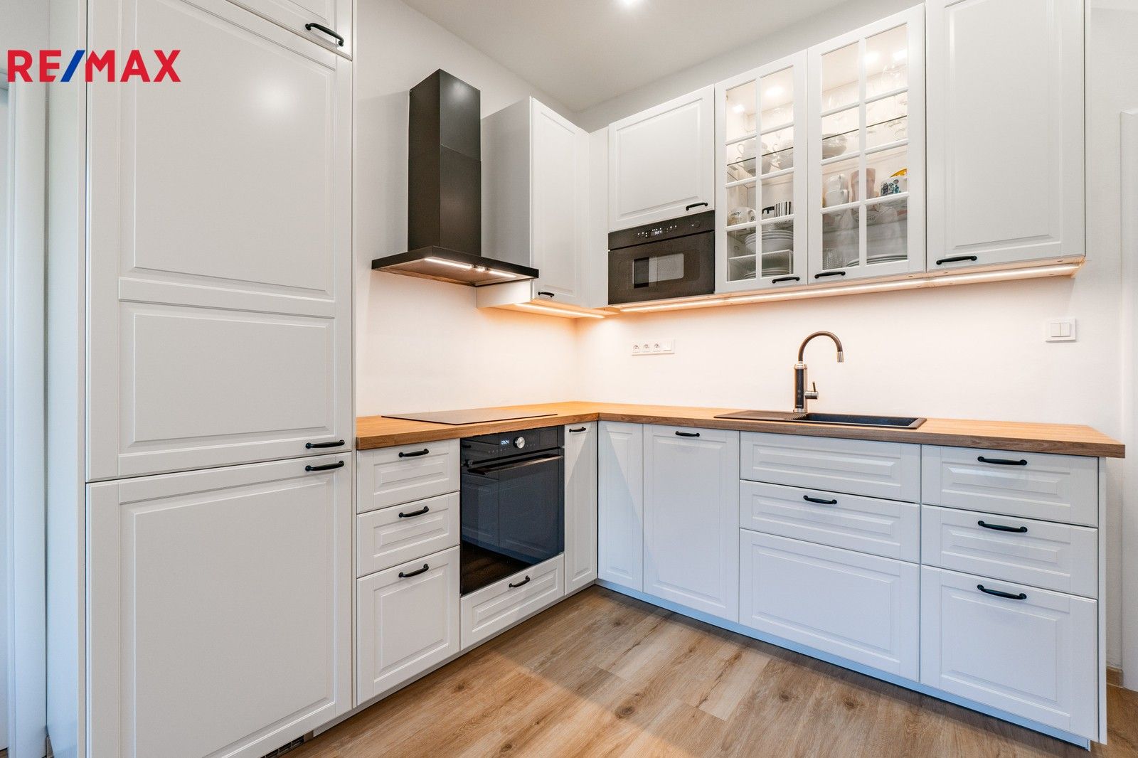 3+kk, Františka Kadlece, Praha, 61 m²