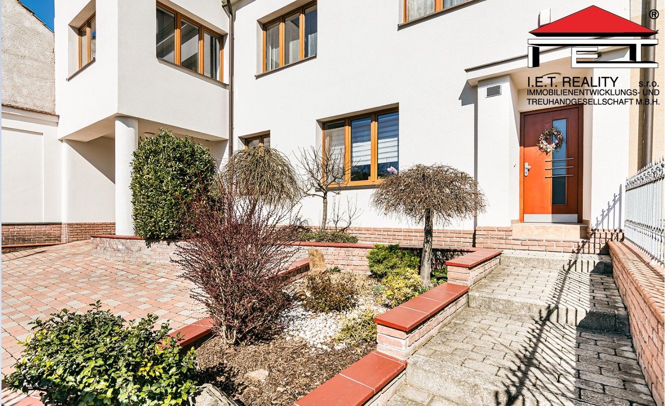 Rodinné domy, Komín, Brno, 332 m²