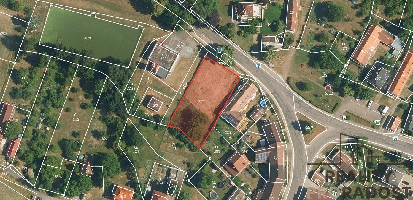 Prodej pozemek pro bydlení - Lipoltice, 1 328 m²