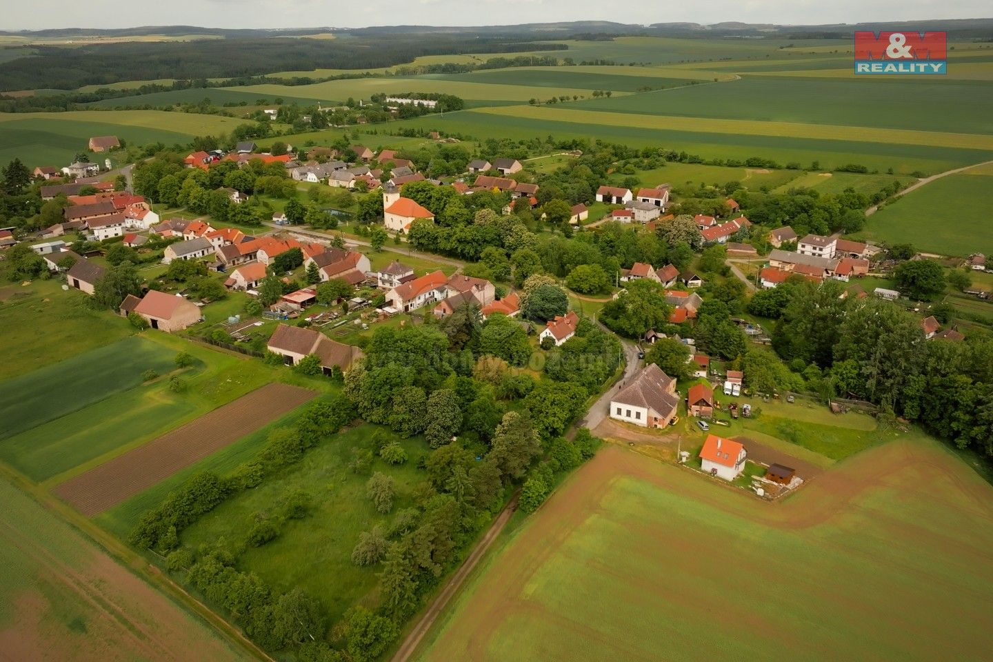 Prodej rodinný dům - Břežany, 175 m²