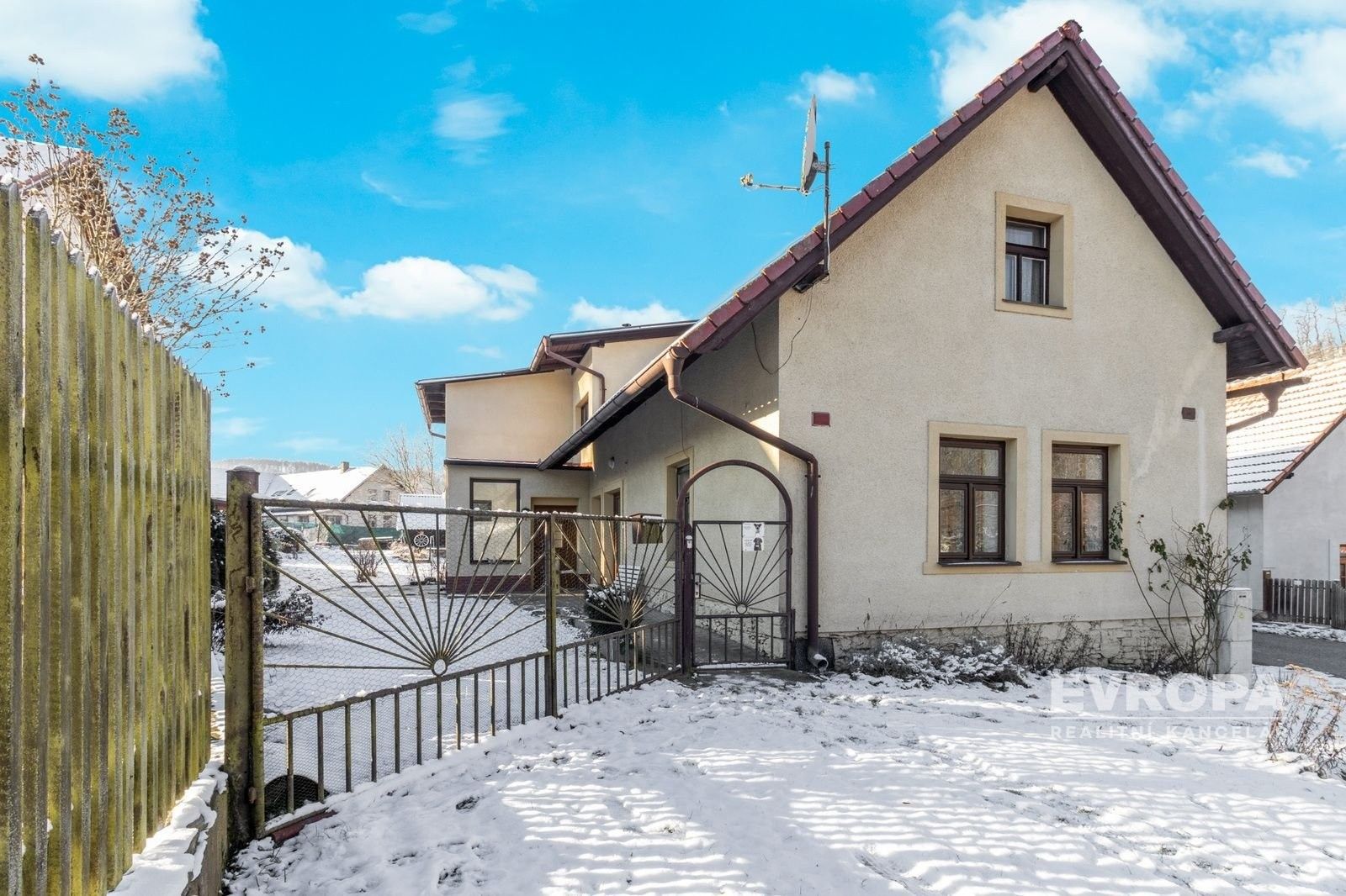 Rodinné domy, Přívlaky, Samopše, 120 m²