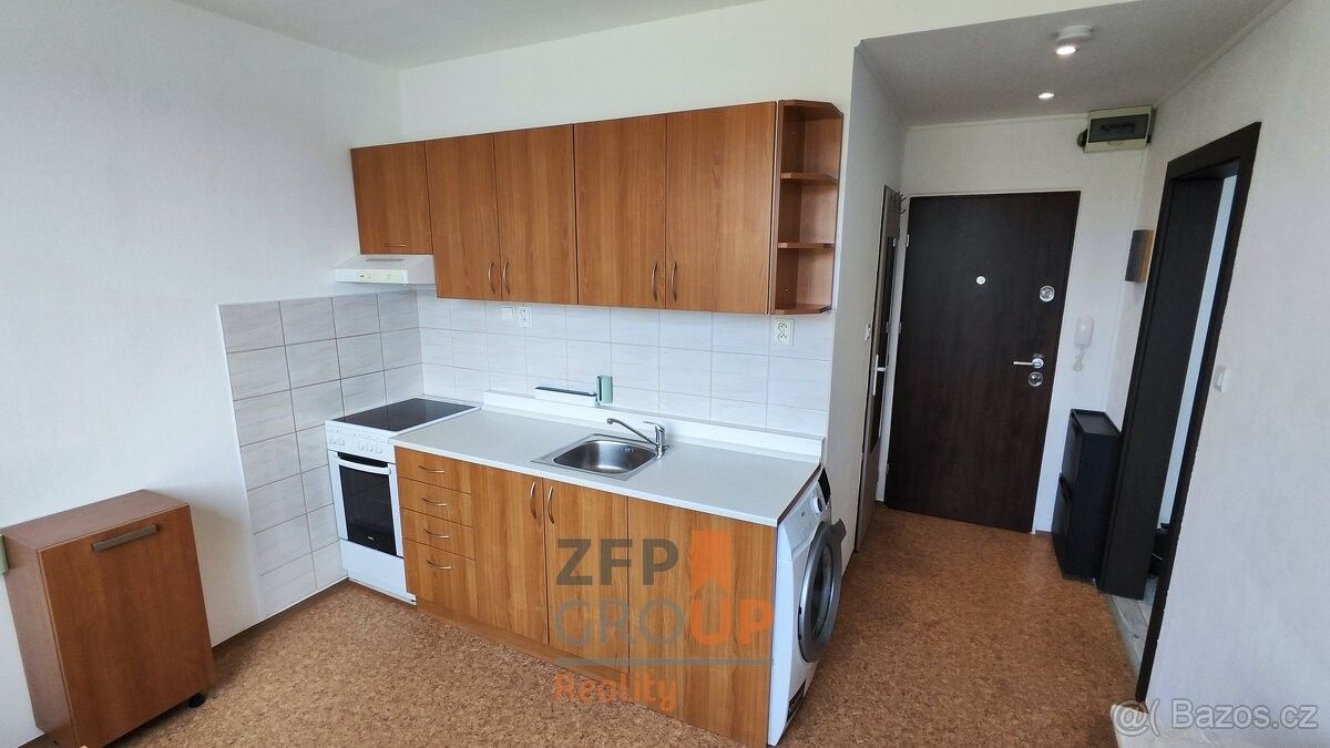 1+1, Brno, 617 00, 32 m²