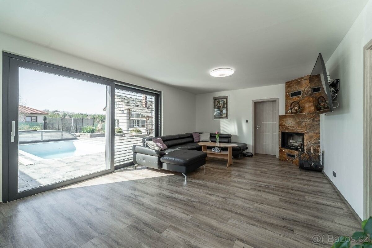 Ostatní, Tmaň, 267 21, 261 m²