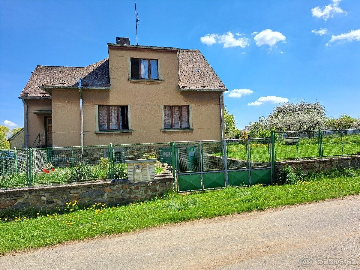 Prodej dům - Praha, 156 00, 2 436 m²