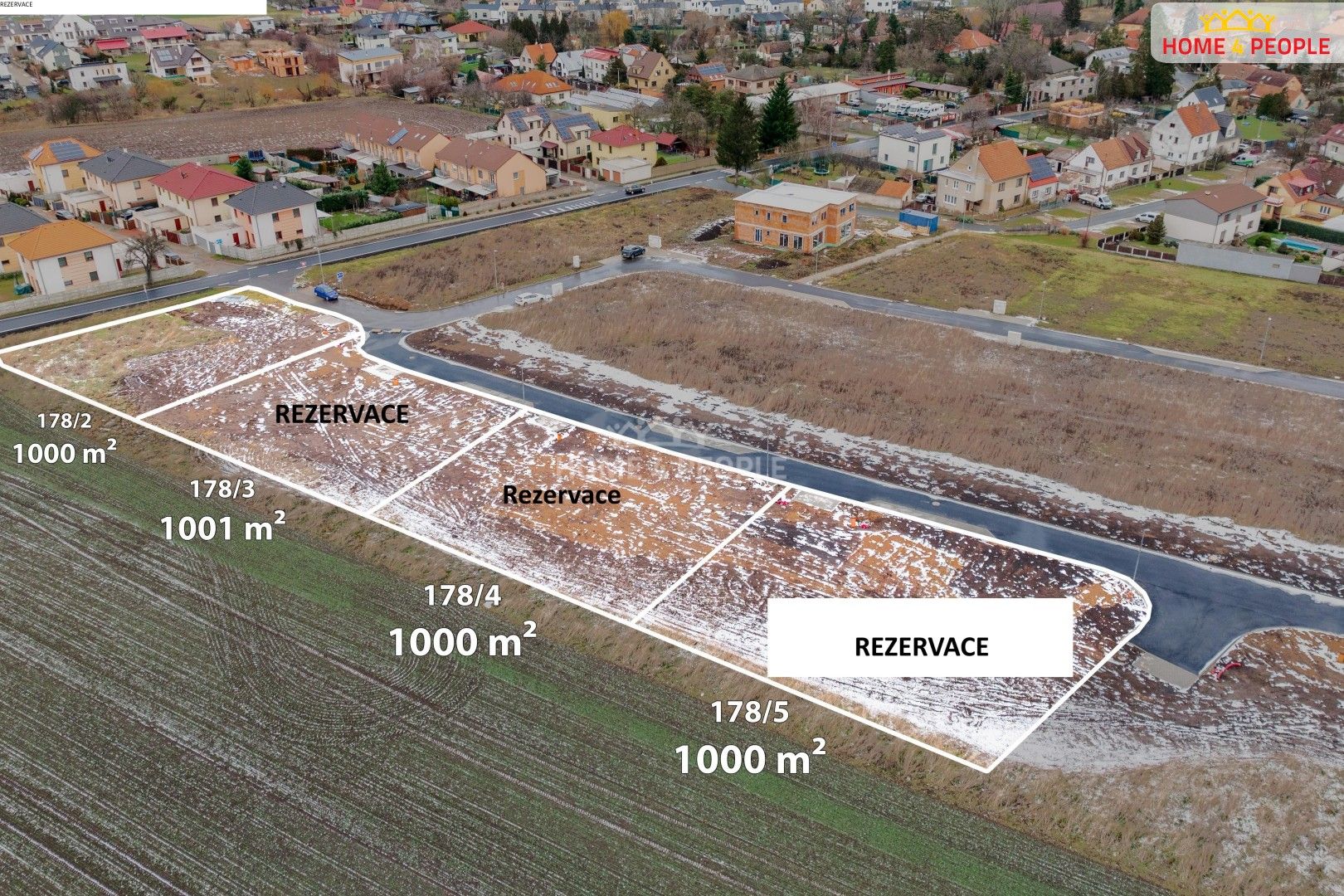 Pozemky pro bydlení, Sněžná, Veleň, 1 000 m²