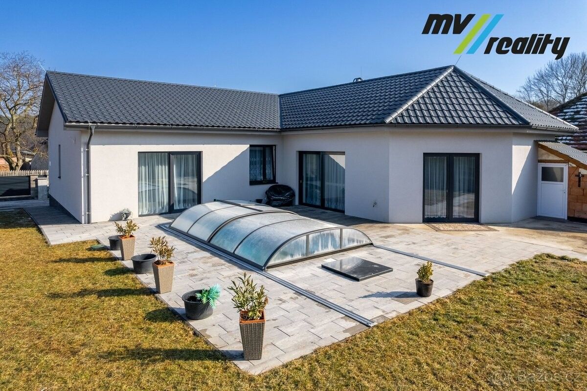 Ostatní, Český Brod, 282 01, 196 m²