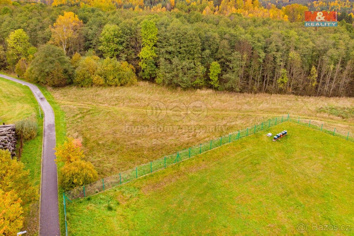Louky, Cvikov, 471 54, 3 023 m²