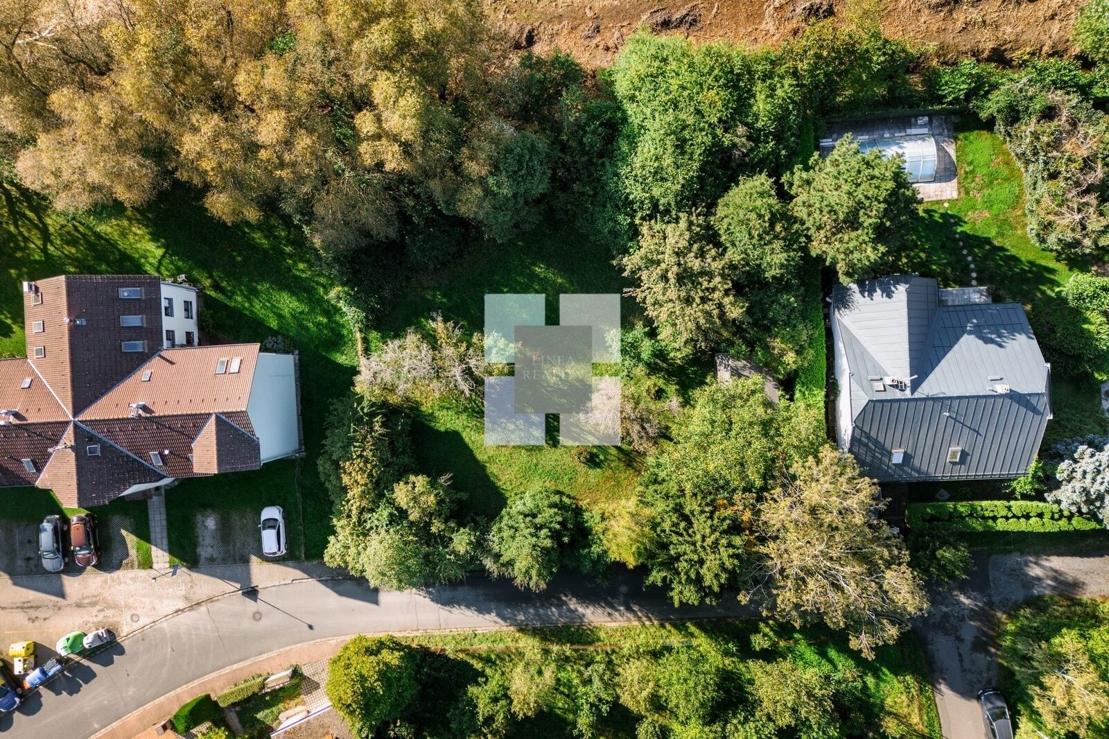 Prodej pozemek pro bydlení - Toušická, Praha, 1 122 m²