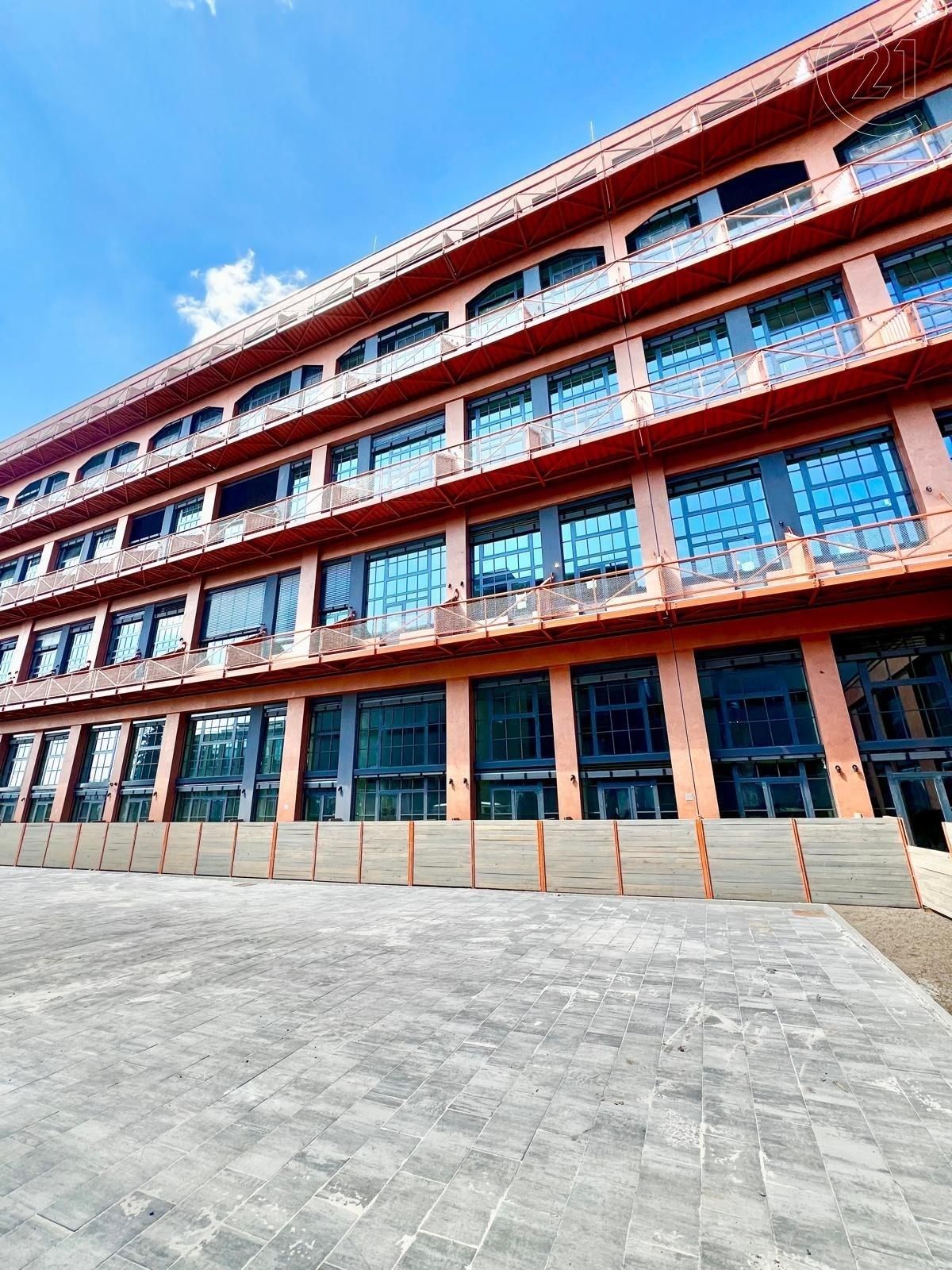 1+kk, Kolbenova, Praha, 38 m²