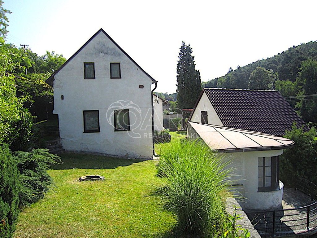 Ostatní, Želízy, 110 m²