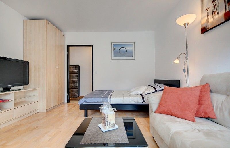1+kk, Jugoslávská 659/11, Praha, 42 m²