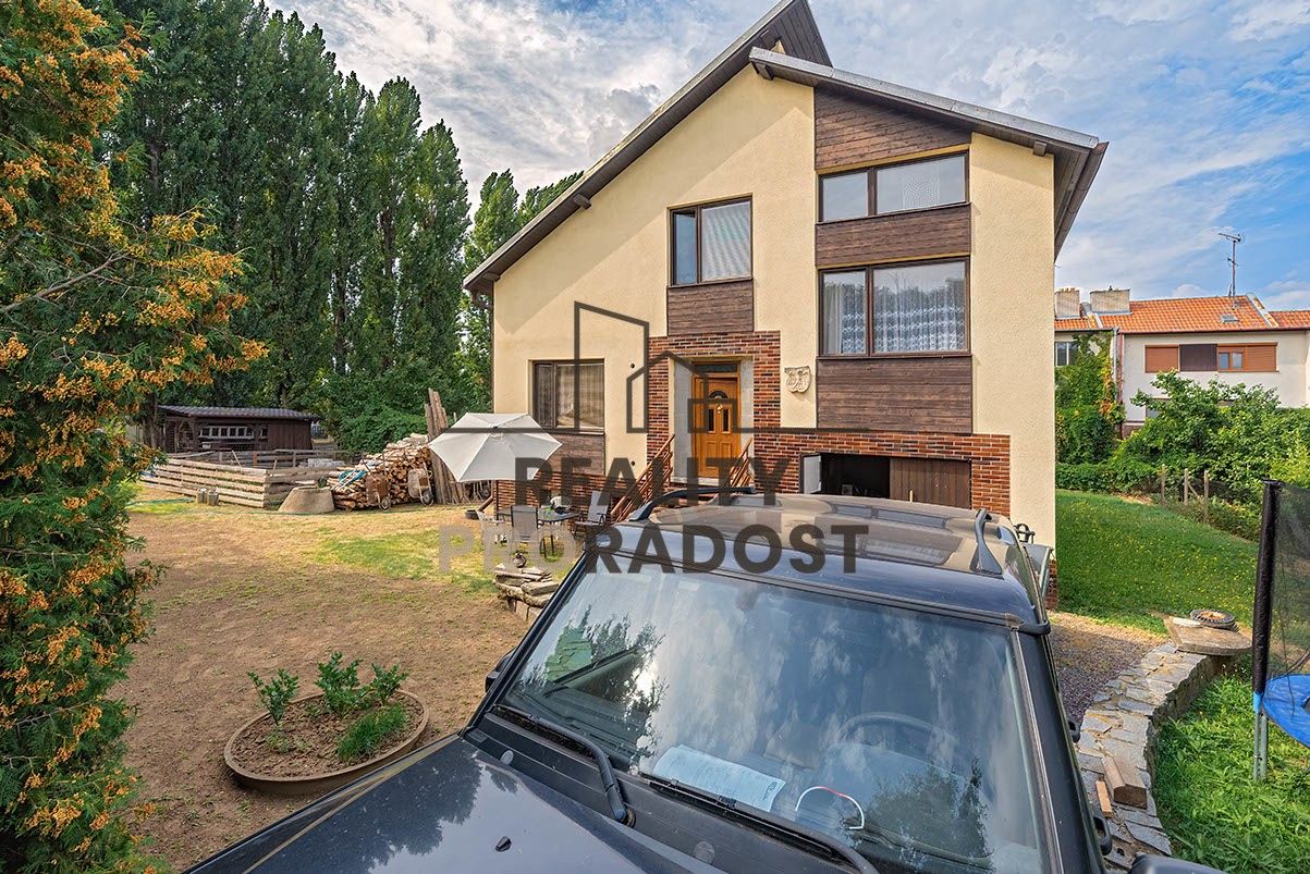 Rodinné domy, Leska, Dobšice, 420 m²
