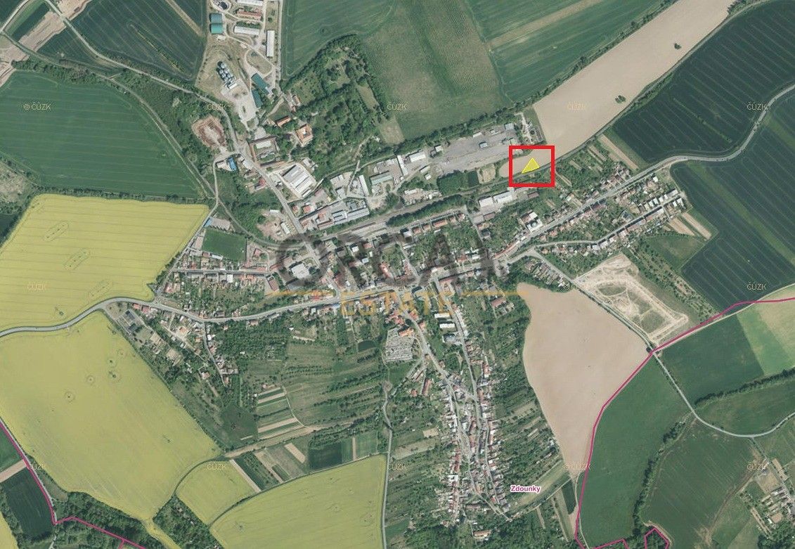 Prodej zemědělský pozemek - Zdounky, 768 02, 798 m²