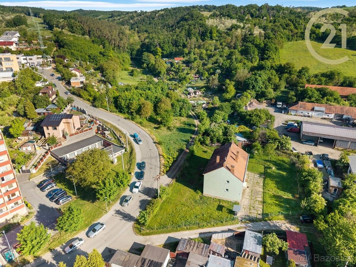 Pozemky pro bydlení, Brno, 614 00, 1 054 m²