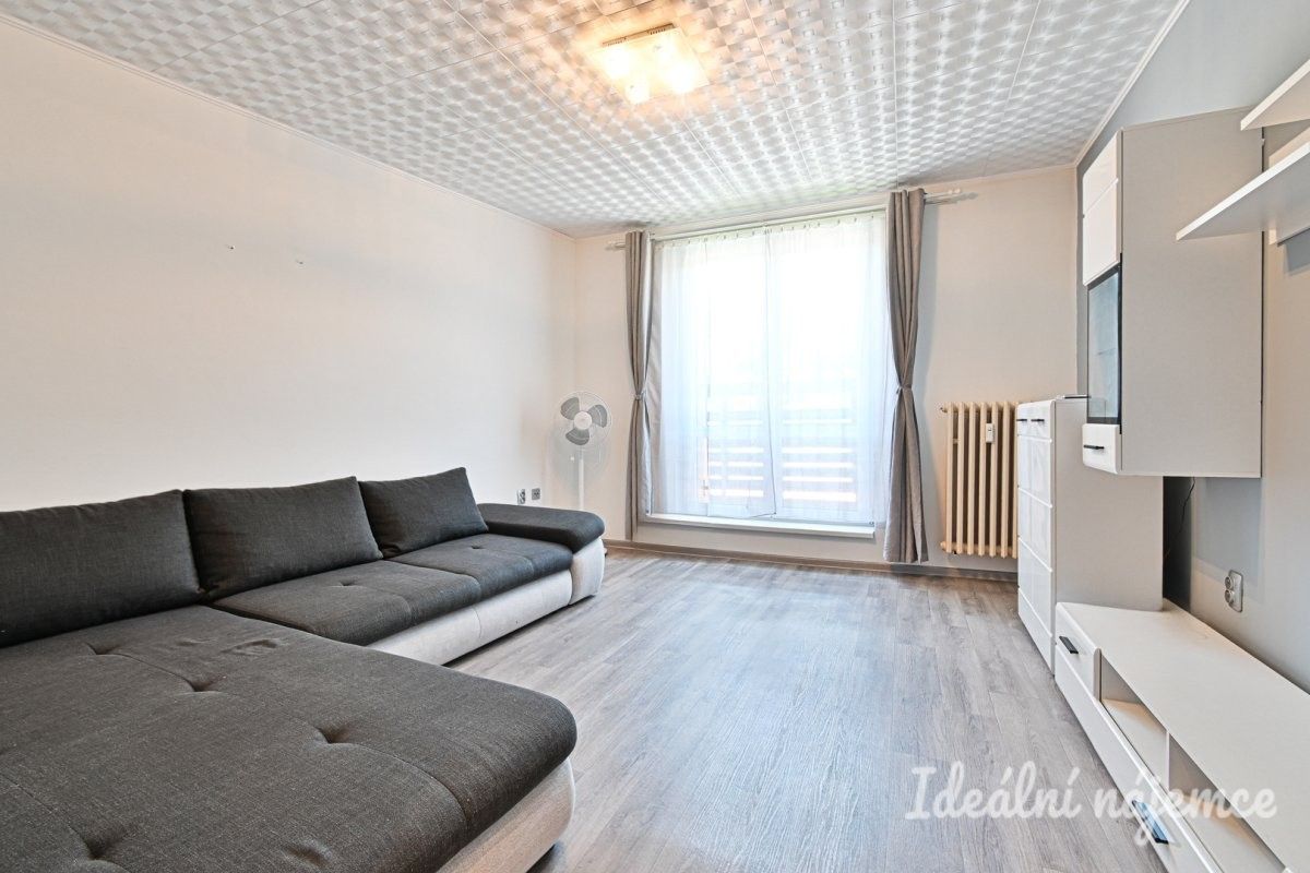 Pronájem byt 1+1 - Slavkovská, Bučovice, 38 m²