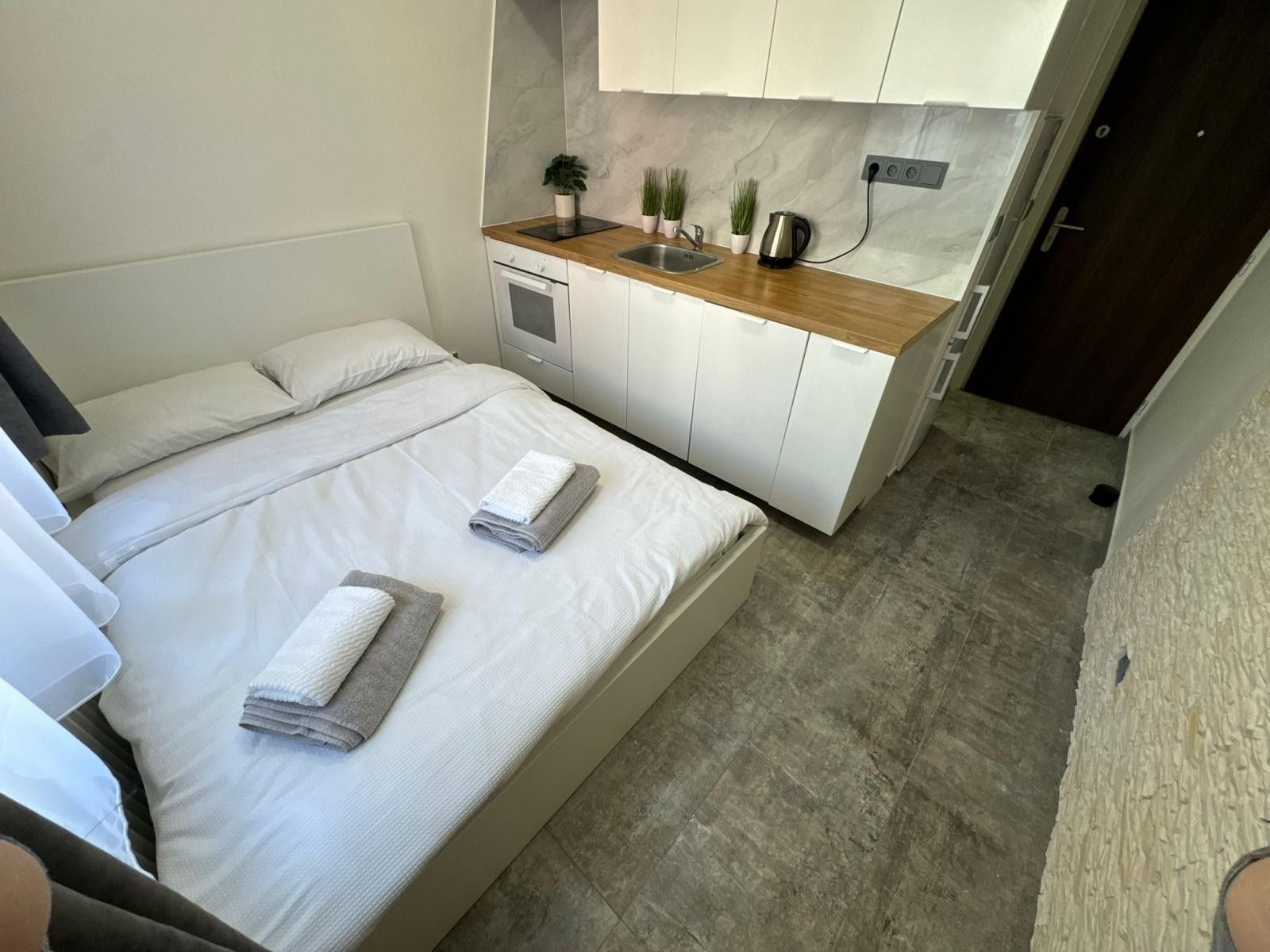 1+kk, Vinohrady, Praha (ulice), 19 m²