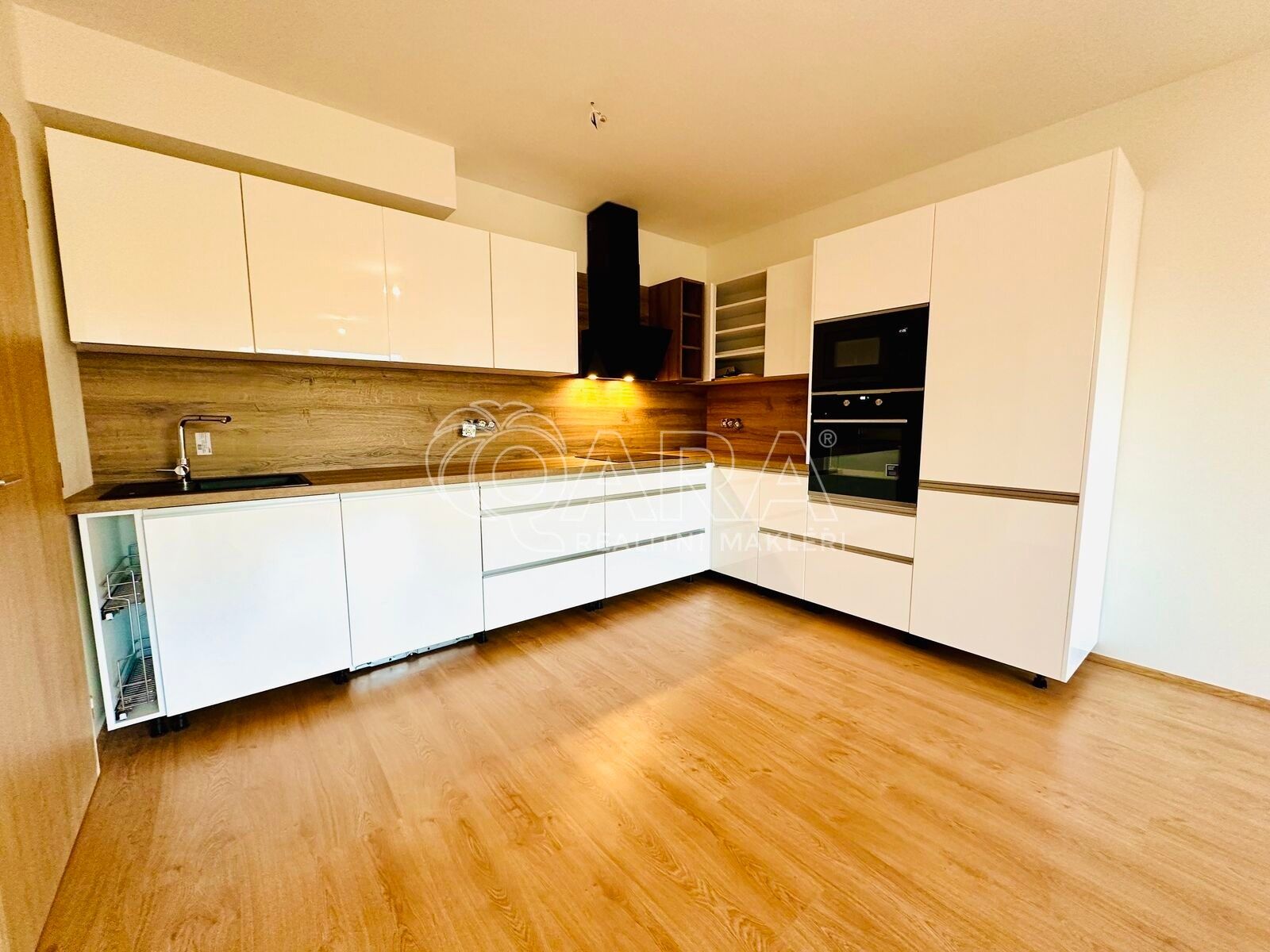 Prodej byt 2+kk - Tyršova, Sedlčany, 79 m²