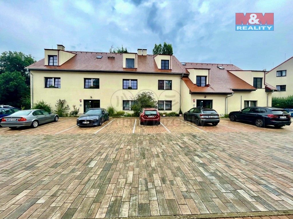2+kk, Hálův statek, Praha, 65 m²