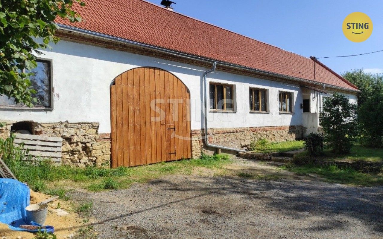 Prodej rodinný dům - Radkov, 300 m²