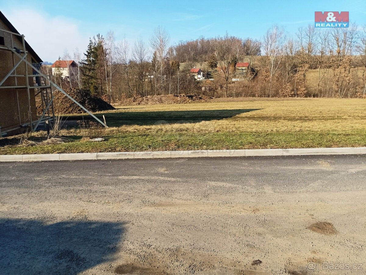 Prodej pozemek - Louňovice pod Blaníkem, 257 06, 1 069 m²