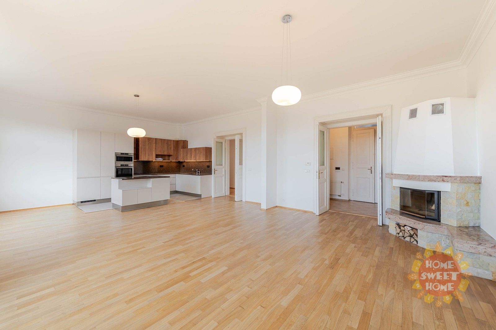 4+kk, Na Moráni, Praha, 155 m²
