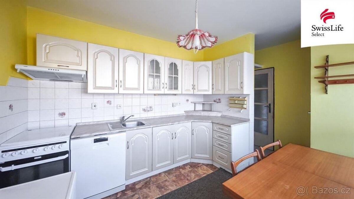 Prodej dům - Pardubice, 533 33, 240 m²