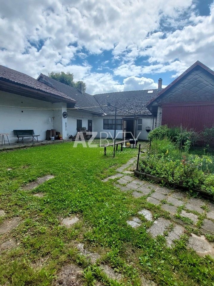 Rodinné domy, Soběslavská, Černovice, 185 m²