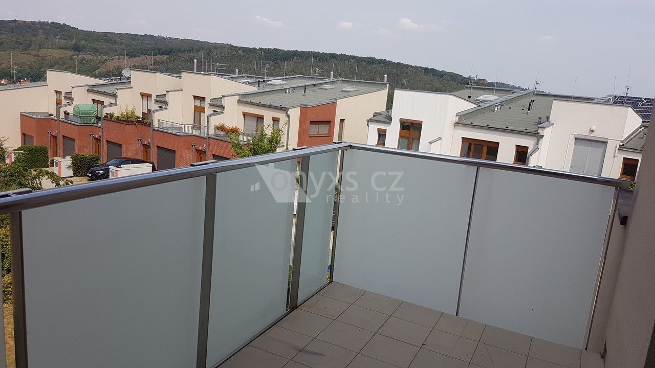 Pronájem byt 2+kk - Hvězdářská, Praha, 50 m²