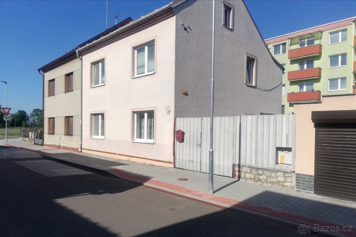 Prodej dům - Litovel, 784 01, 190 m²