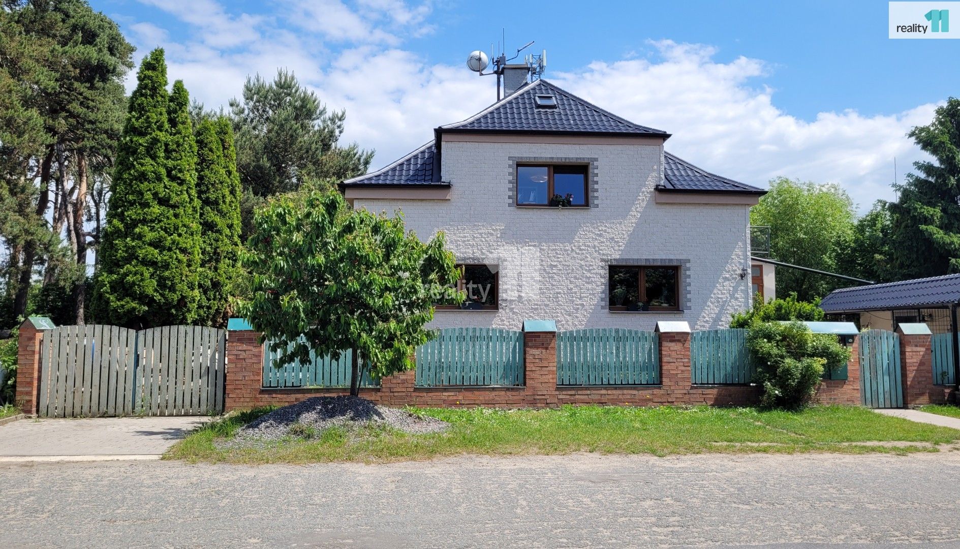 Rodinné domy, Stratov, 310 m²