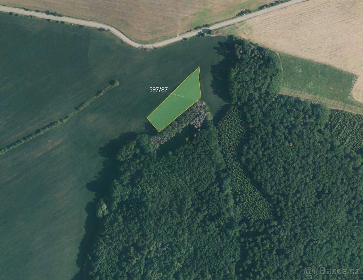 Prodej zemědělský pozemek - Lipůvka, 679 22