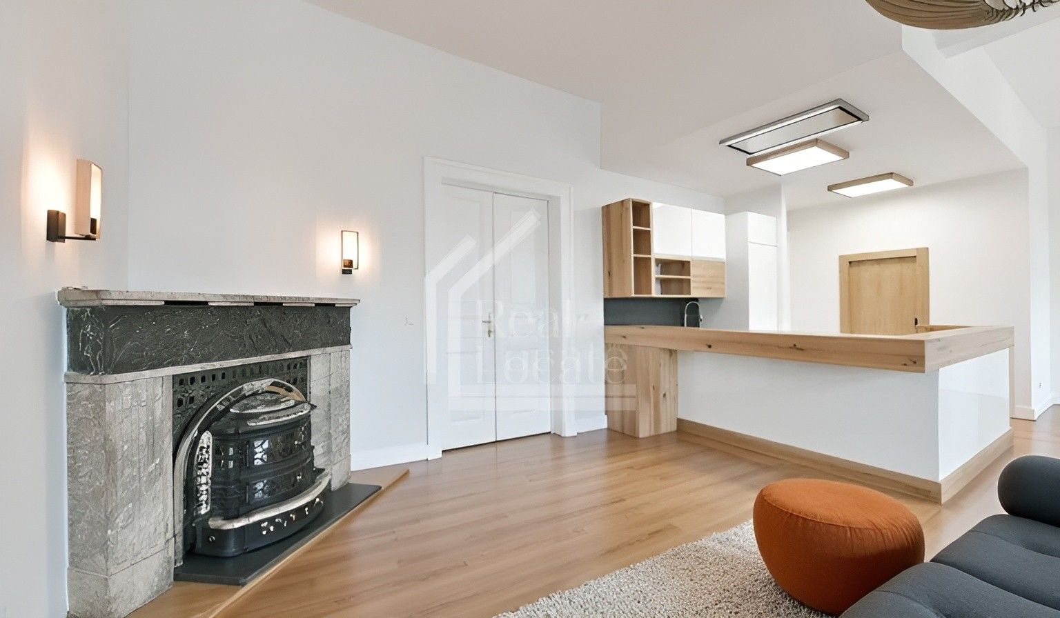 3+kk, Janáčkovo nábřeží, Praha, 106 m²