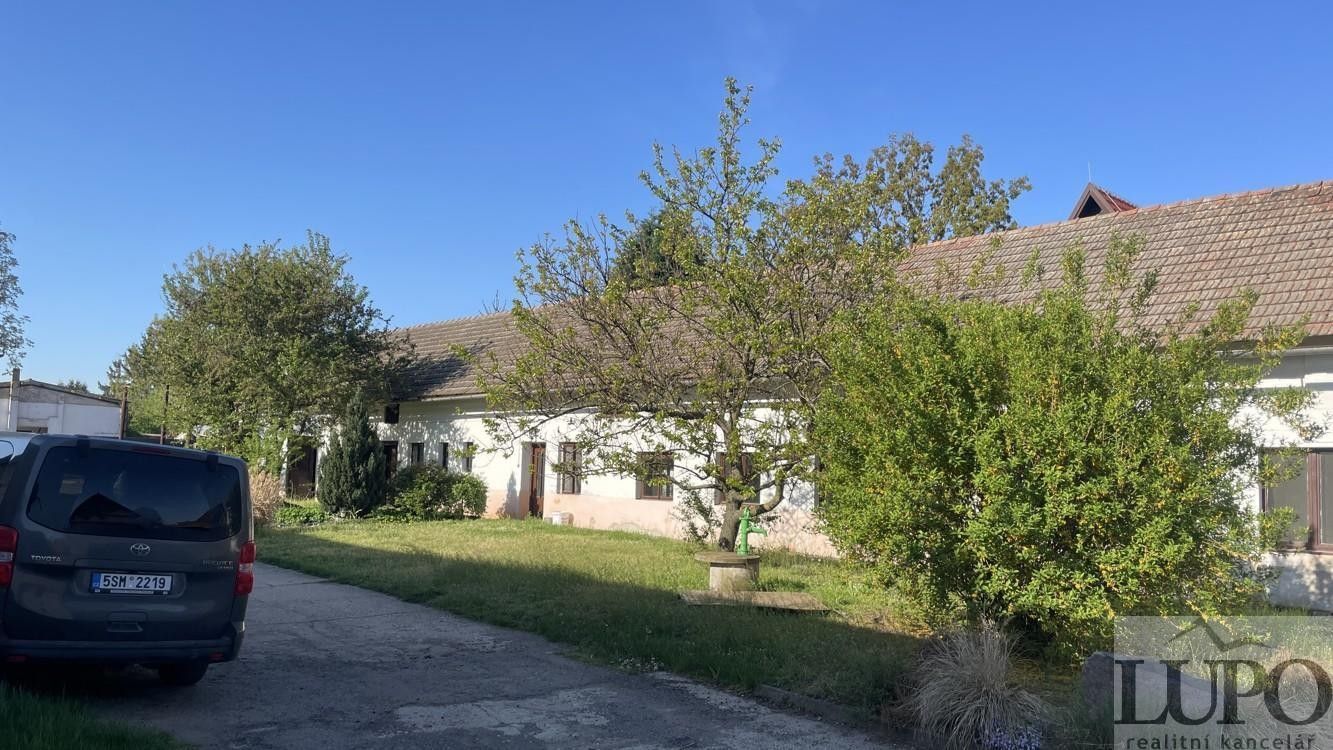 Rodinné domy, Semice, 220 m²