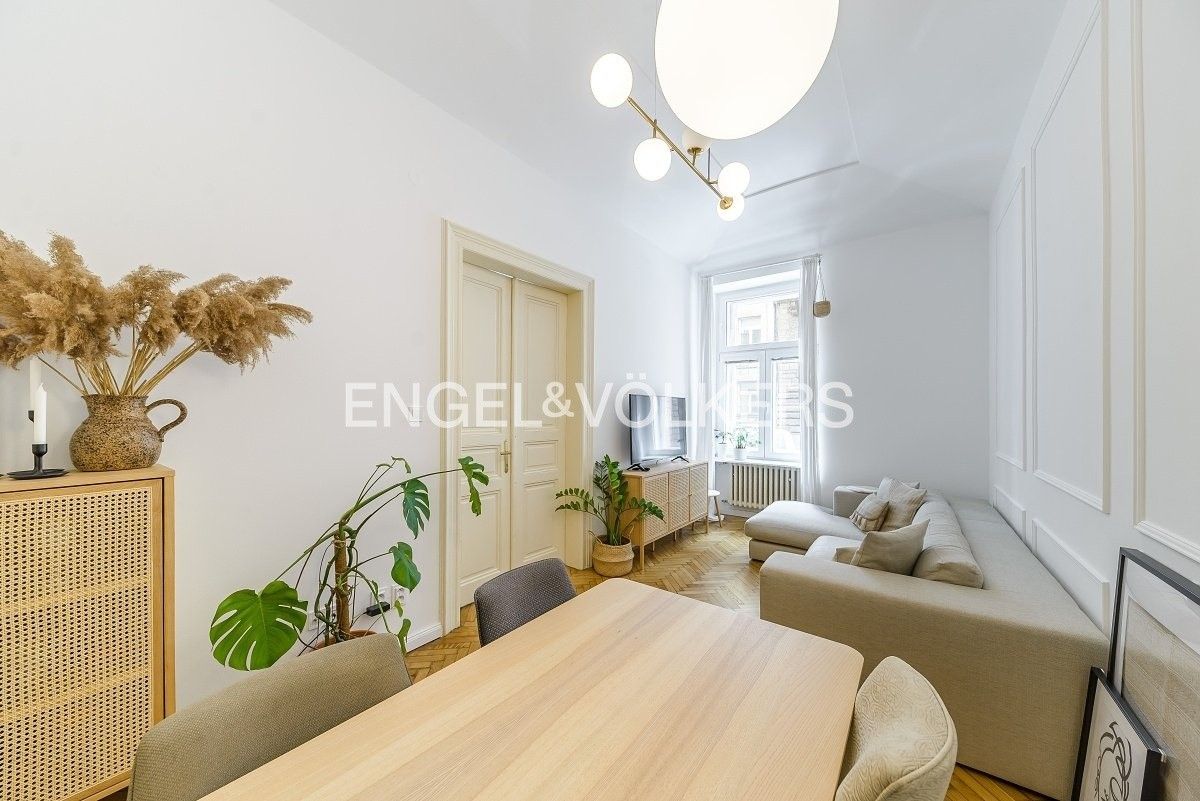 4+1, Zborovská, Praha, 87 m²
