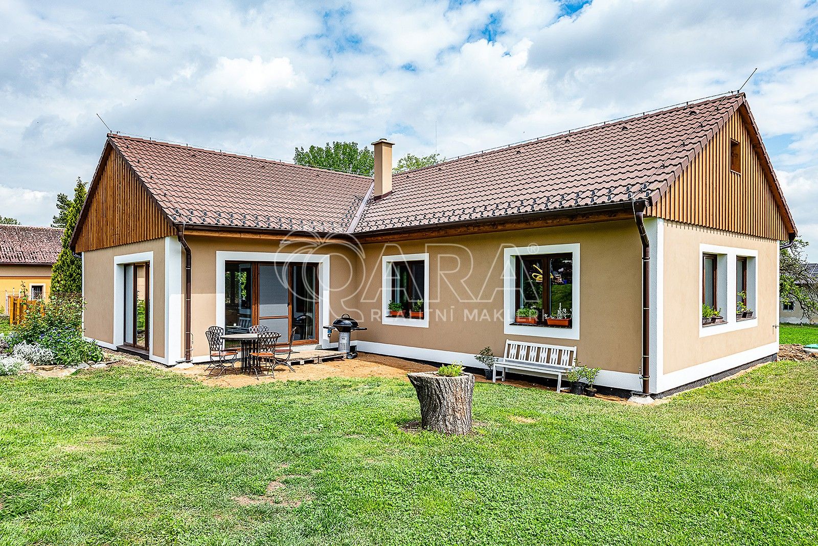 Ostatní, Bukvice, 158 m²