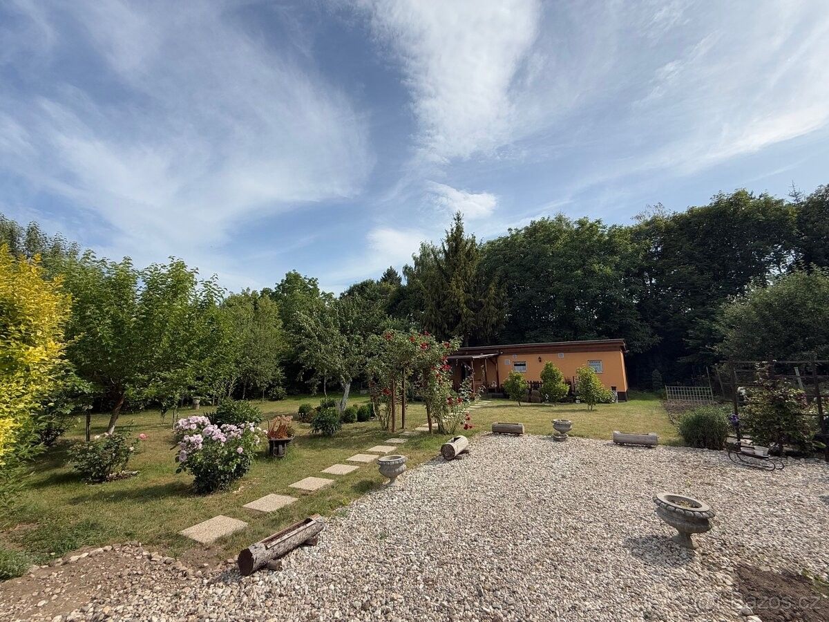 Zahrady, Příkazy, 783 33, 750 m²