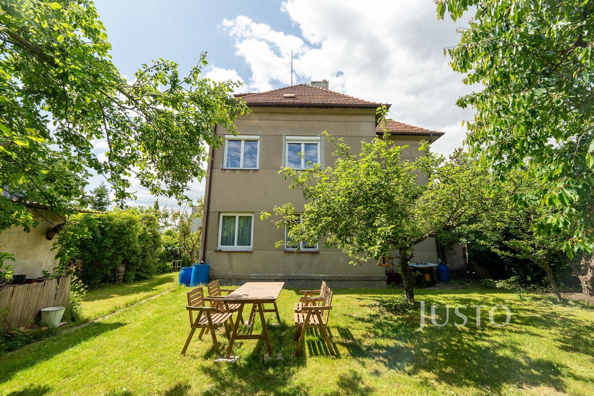 Ostatní, Do čtvrti, Praha, 135 m²