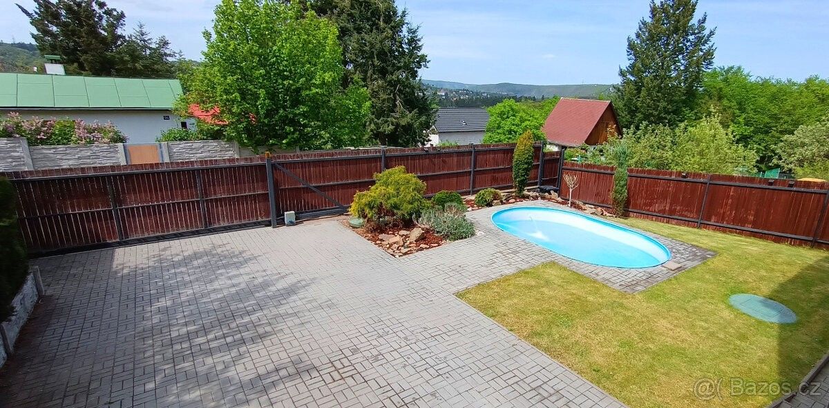 Prodej dům - Hradištko, 252 09, 160 m²