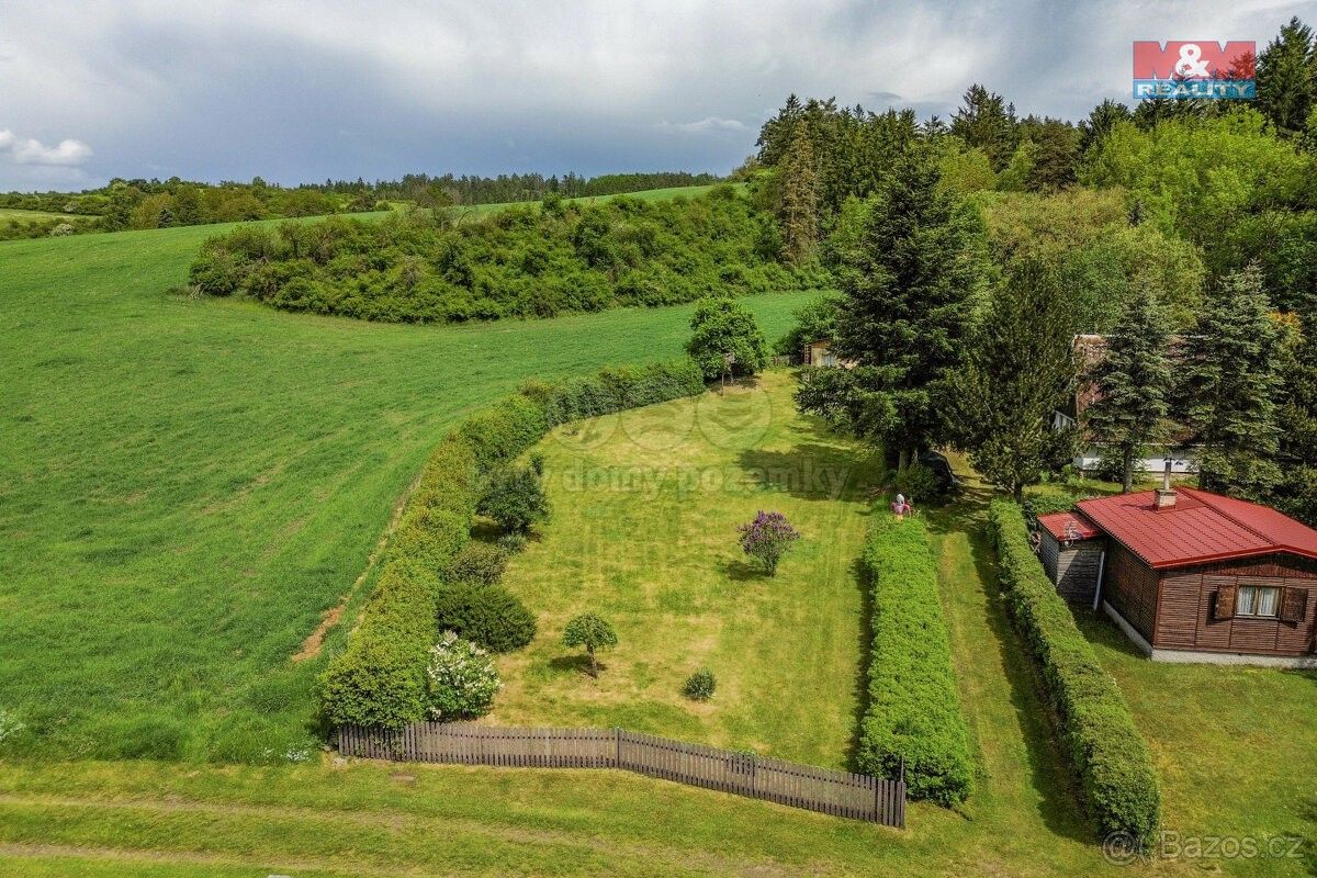 Zahrady, Kralovice, 331 41, 1 186 m²