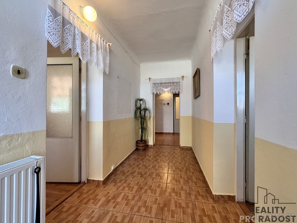 Prodej dům - Petrov u Hodonína, 696 65, 1 502 m²