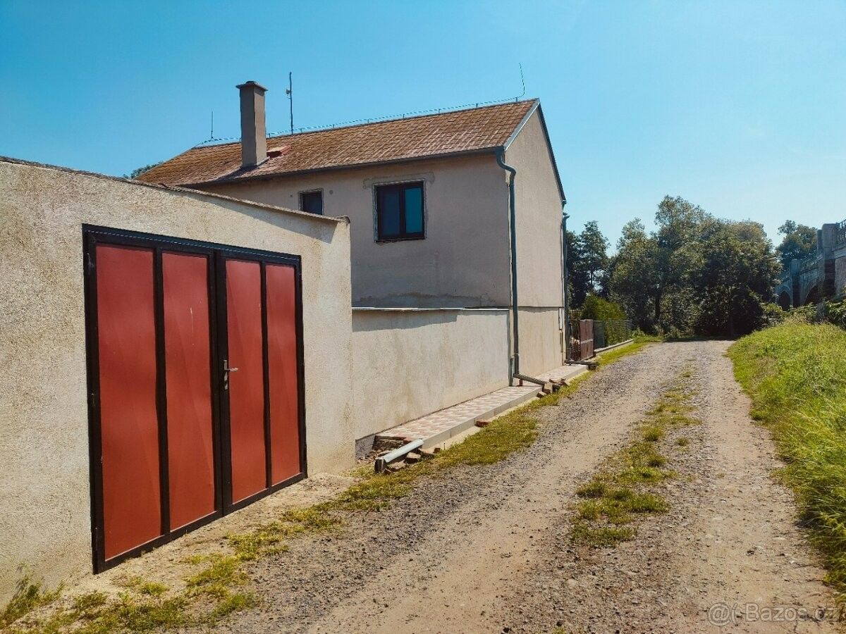 Prodej dům - Postoloprty, 439 42, 150 m²
