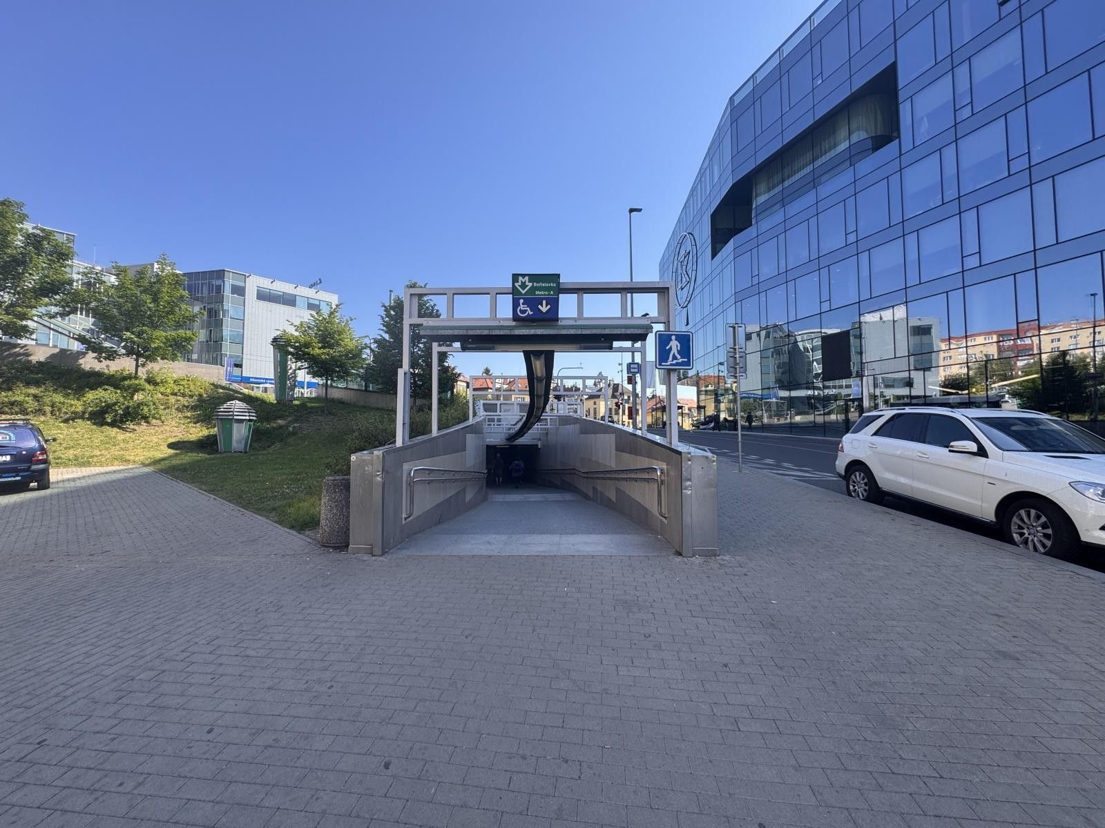 3+kk, Liberijská, Praha, 61 m²