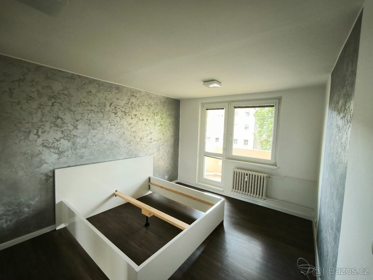 Pronájem byt 1+1 - Veselí nad Moravou, 698 01, 33 m²