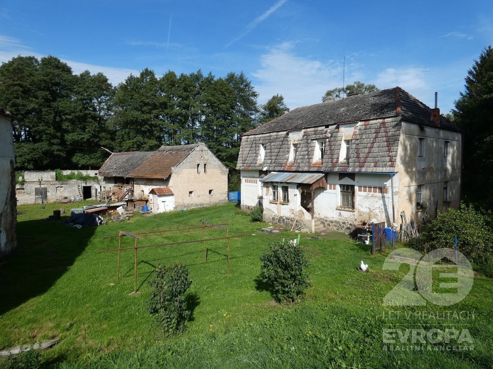 Prodej rodinný dům - Žákava, 250 m²